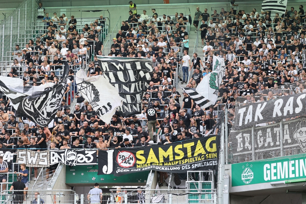 Rapid Wien - Sturm Graz
Oesterreichische Fussball Bundesliga, 6. Runde, SK Rapid Wien - SK Sturm Graz, Weststadion Wien, 28.08.2022. 

Foto zeigt Fans von Sturm mit einem Spruchband
Schlüsselwörter: samstag
