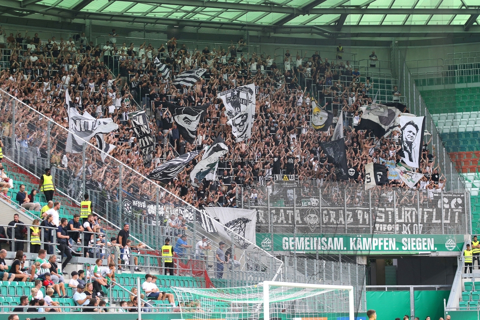 Rapid Wien - Sturm Graz
Oesterreichische Fussball Bundesliga, 6. Runde, SK Rapid Wien - SK Sturm Graz, Allianz Stadion Wien, 28.08.2022. 

Foto zeigt Fans von Sturm
