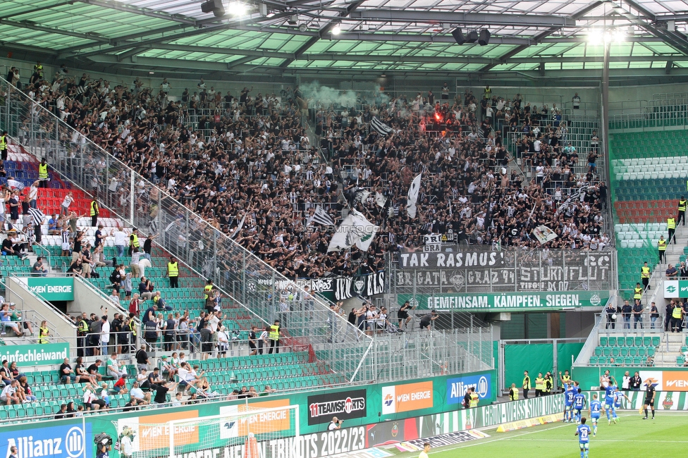 Rapid Wien - Sturm Graz
Oesterreichische Fussball Bundesliga, 6. Runde, SK Rapid Wien - SK Sturm Graz, Weststadion Wien, 28.08.2022. 

Foto zeigt Fans von Sturm und die Mannschaft von Sturm
Schlüsselwörter: torjubel