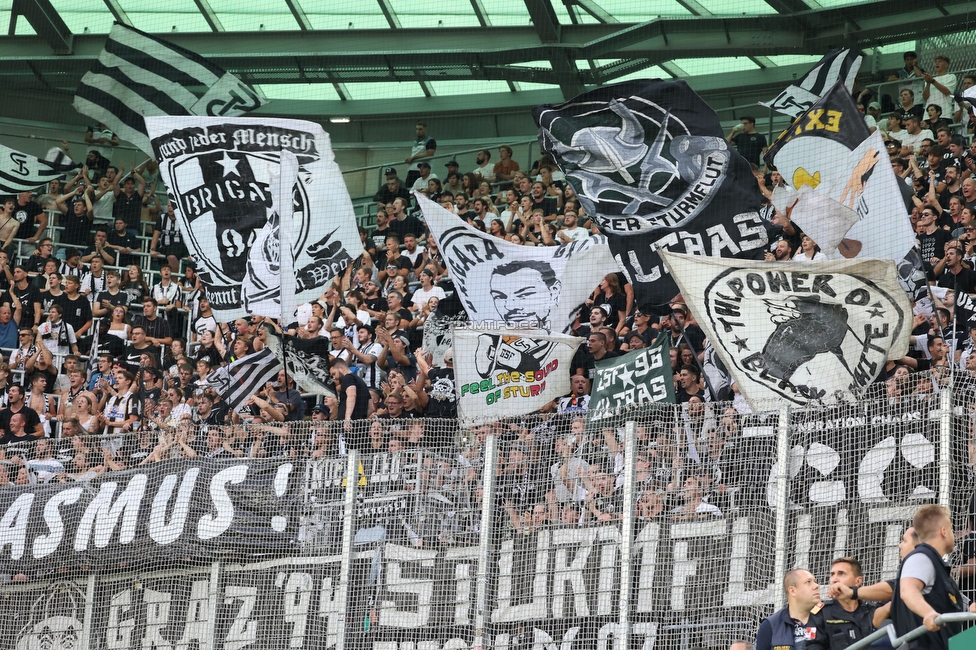 Rapid Wien - Sturm Graz
Oesterreichische Fussball Bundesliga, 6. Runde, SK Rapid Wien - SK Sturm Graz, Weststadion Wien, 28.08.2022. 

Foto zeigt die Mannschaft von Sturm und Fans von Sturm
Schlüsselwörter: jubel