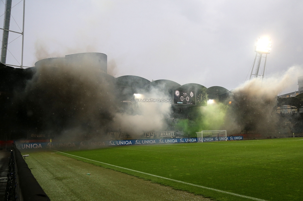 Sturm Graz - Austria Salzburg
OEFB Cup, 2. Runde, SK Sturm Graz - SV Austria Salzburg, Stadion Liebenau Graz, 29.08.2022. 

Foto zeigt Fans von Sturm mit einer Choreografie
Schlüsselwörter: pyrotechnik