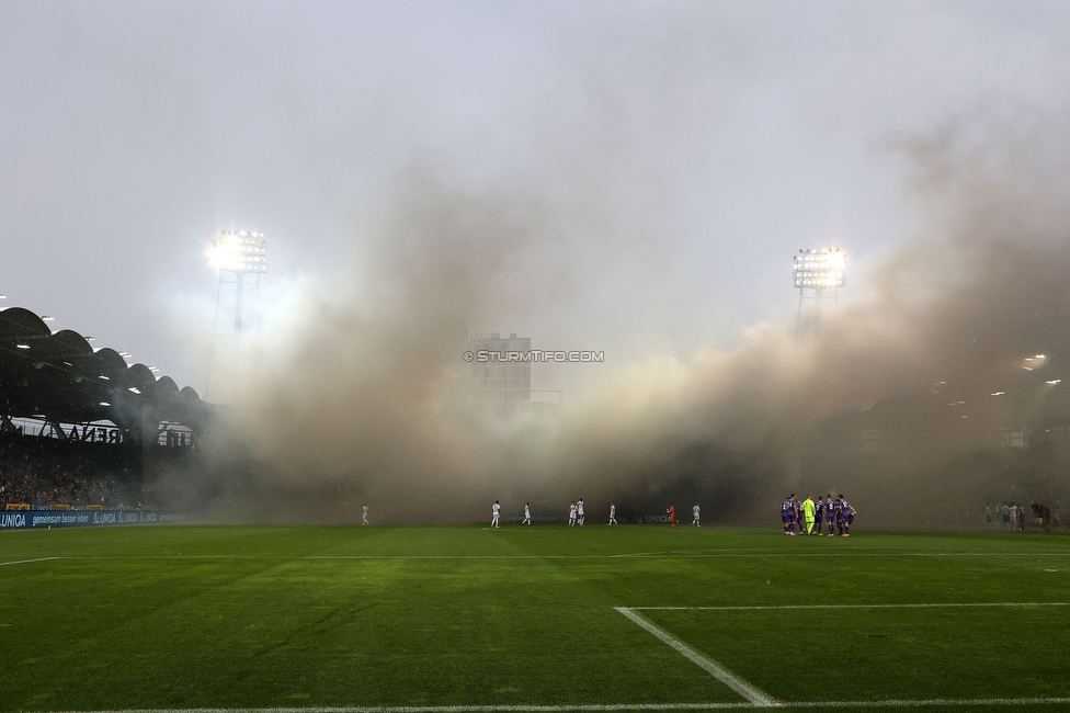 Sturm Graz - Austria Salzburg
OEFB Cup, 2. Runde, SK Sturm Graz - SV Austria Salzburg, Stadion Liebenau Graz, 29.08.2022. 

Foto zeigt Fans von Sturm mit einer Choreografie
Schlüsselwörter: pyrotechnik