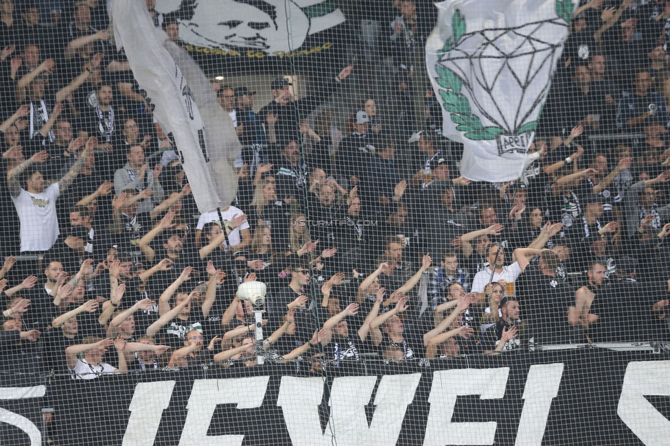 Sturm Graz - Austria Salzburg
OEFB Cup, 2. Runde, SK Sturm Graz - SV Austria Salzburg, Stadion Liebenau Graz, 29.08.2022. 

Foto zeigt Fans von Sturm
Schlüsselwörter: jewels