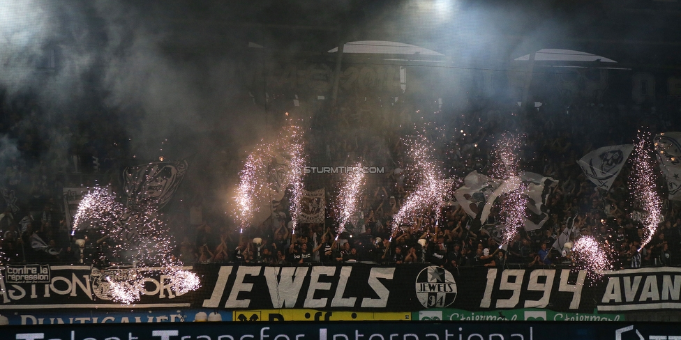 Sturm Graz - Austria Salzburg
OEFB Cup, 2. Runde, SK Sturm Graz - SV Austria Salzburg, Stadion Liebenau Graz, 29.08.2022. 

Foto zeigt Fans von Sturm mit einer Choreografie
Schlüsselwörter: pyrotechnik