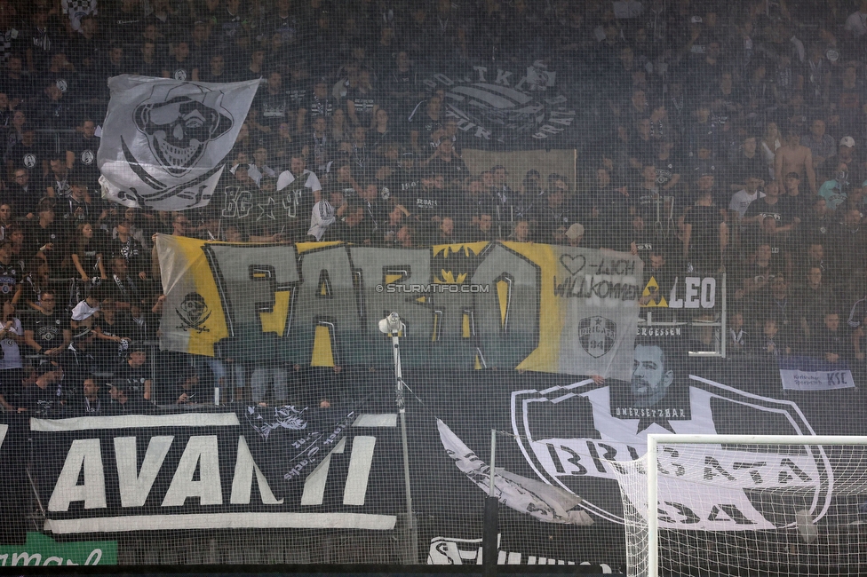 Sturm Graz - Austria Salzburg
OEFB Cup, 2. Runde, SK Sturm Graz - SV Austria Salzburg, Stadion Liebenau Graz, 29.08.2022. 

Foto zeigt Fans von Sturm mit einem Spruchband
Schlüsselwörter: brigata baby