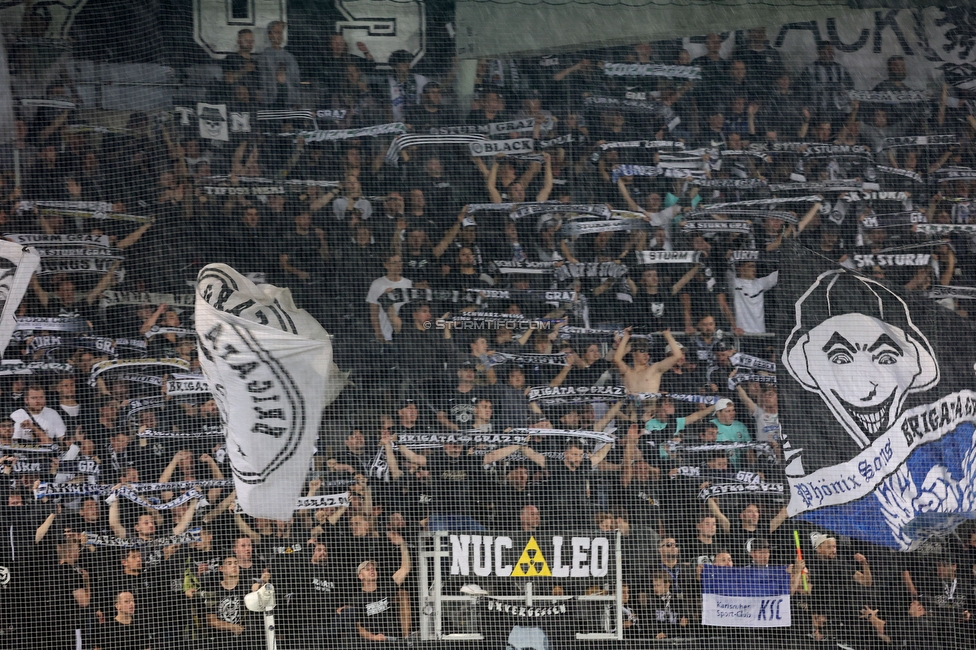 Sturm Graz - Austria Salzburg
OEFB Cup, 2. Runde, SK Sturm Graz - SV Austria Salzburg, Stadion Liebenau Graz, 29.08.2022. 

Foto zeigt Fans von Sturm
Schlüsselwörter: schals brigata