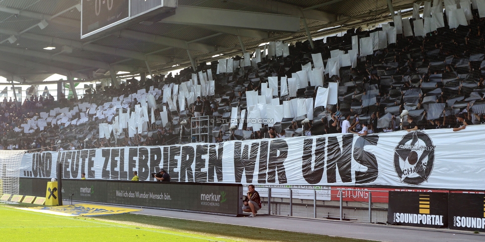 Sturm Graz - Hartberg
Oesterreichische Fussball Bundesliga, 7. Runde, SK Sturm Graz - TSV Hartberg, Stadion Liebenau Graz, 03.09.2022. 

Foto zeigt Fans von Sturm mit einer Choreografie
Schlüsselwörter: generationchaos