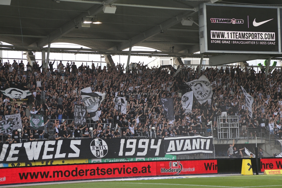 Sturm Graz - Hartberg
Oesterreichische Fussball Bundesliga, 7. Runde, SK Sturm Graz - TSV Hartberg, Stadion Liebenau Graz, 03.09.2022. 

Foto zeigt Fans von Sturm
