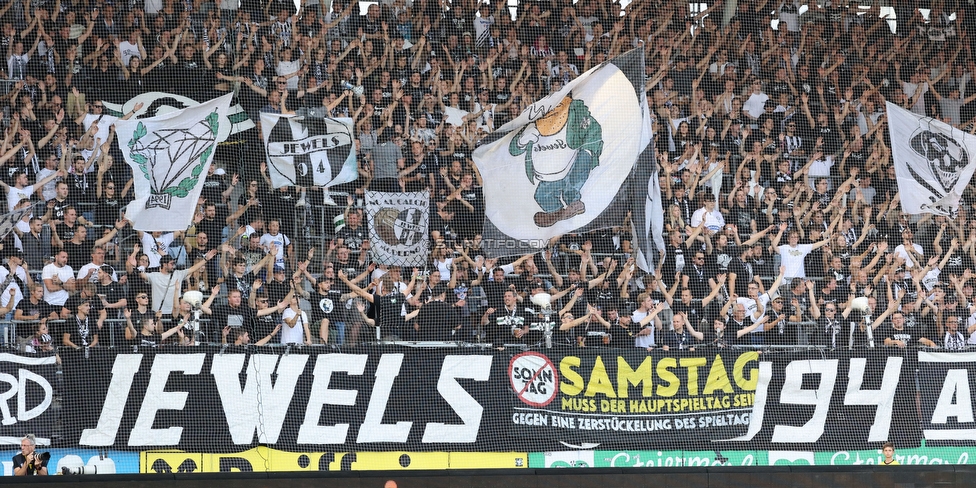 Sturm Graz - Hartberg
Oesterreichische Fussball Bundesliga, 7. Runde, SK Sturm Graz - TSV Hartberg, Stadion Liebenau Graz, 03.09.2022. 

Foto zeigt Fans von Sturm
Schlüsselwörter: jewels samstag