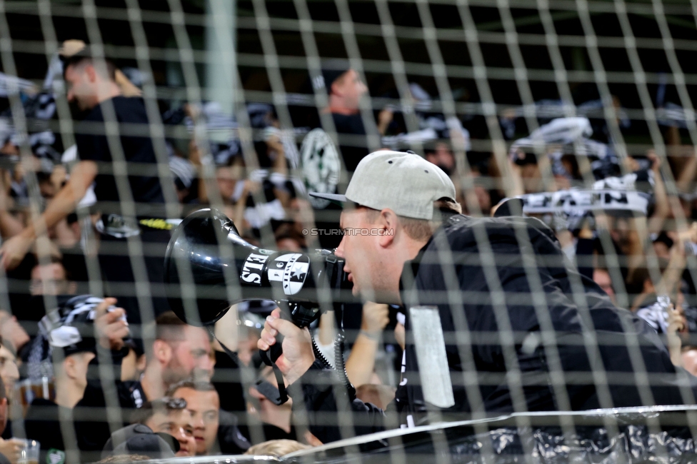 Sturm Graz - Midtjylland
UEFA Europa League Gruppenphase 1. Spieltag, SK Sturm Graz - FC Midtjylland, Stadion Liebenau Graz, 08.09.2022. 

Foto zeigt Fans von Sturm
Schlüsselwörter: jewels vorsaenger