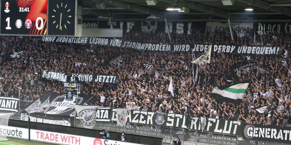 Sturm Graz - Midtjylland
UEFA Europa League Gruppenphase 1. Spieltag, SK Sturm Graz - FC Midtjylland, Stadion Liebenau Graz, 08.09.2022. 

Foto zeigt Fans von Sturm mit einer Choreografie
Schlüsselwörter: osim