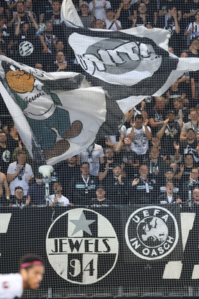 Sturm Graz - Midtjylland
UEFA Europa League Gruppenphase 1. Spieltag, SK Sturm Graz - FC Midtjylland, Stadion Liebenau Graz, 08.09.2022. 

Foto zeigt Fans von Sturm
Schlüsselwörter: jewels