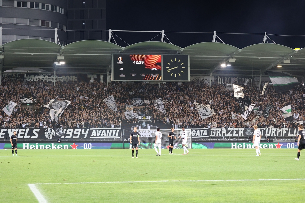 Sturm Graz - Midtjylland
UEFA Europa League Gruppenphase 1. Spieltag, SK Sturm Graz - FC Midtjylland, Stadion Liebenau Graz, 08.09.2022. 

Foto zeigt Fans von Sturm
