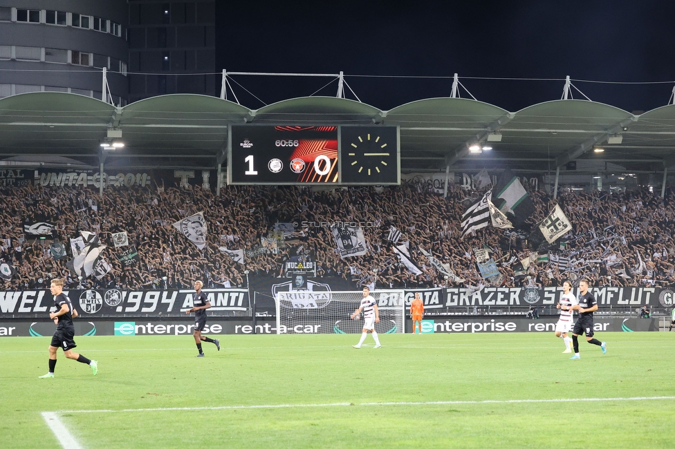 Sturm Graz - Midtjylland
UEFA Europa League Gruppenphase 1. Spieltag, SK Sturm Graz - FC Midtjylland, Stadion Liebenau Graz, 08.09.2022. 

Foto zeigt Fans von Sturm
