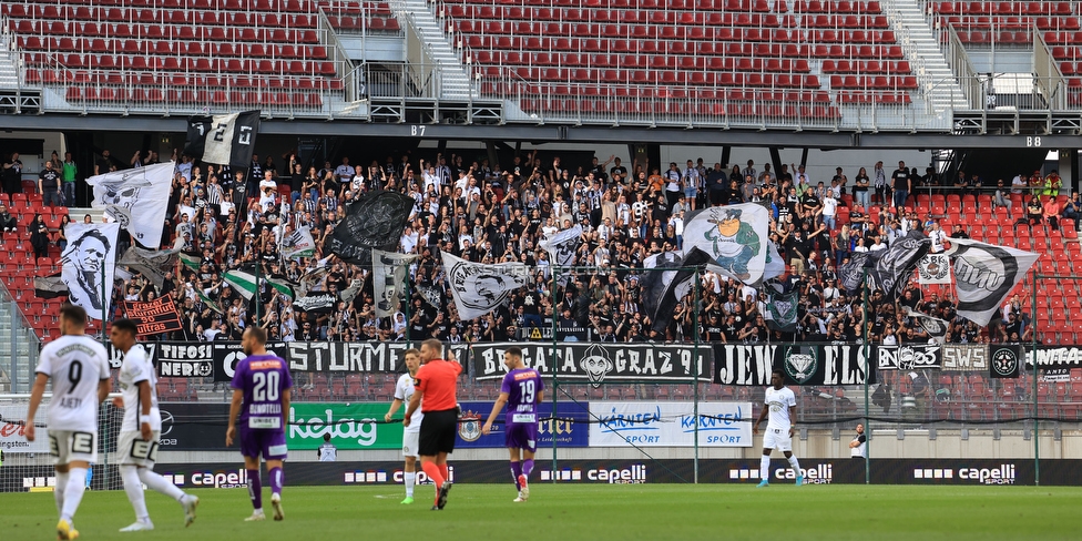 Klagenfurt - Sturm Graz
Oesterreichische Fussball Bundesliga, 8. Runde, SK Austria Klagenfurt - SK Sturm Graz, Woerthersee Stadion Wien, 11.09.2022. 

Foto zeigt Fans von Sturm
