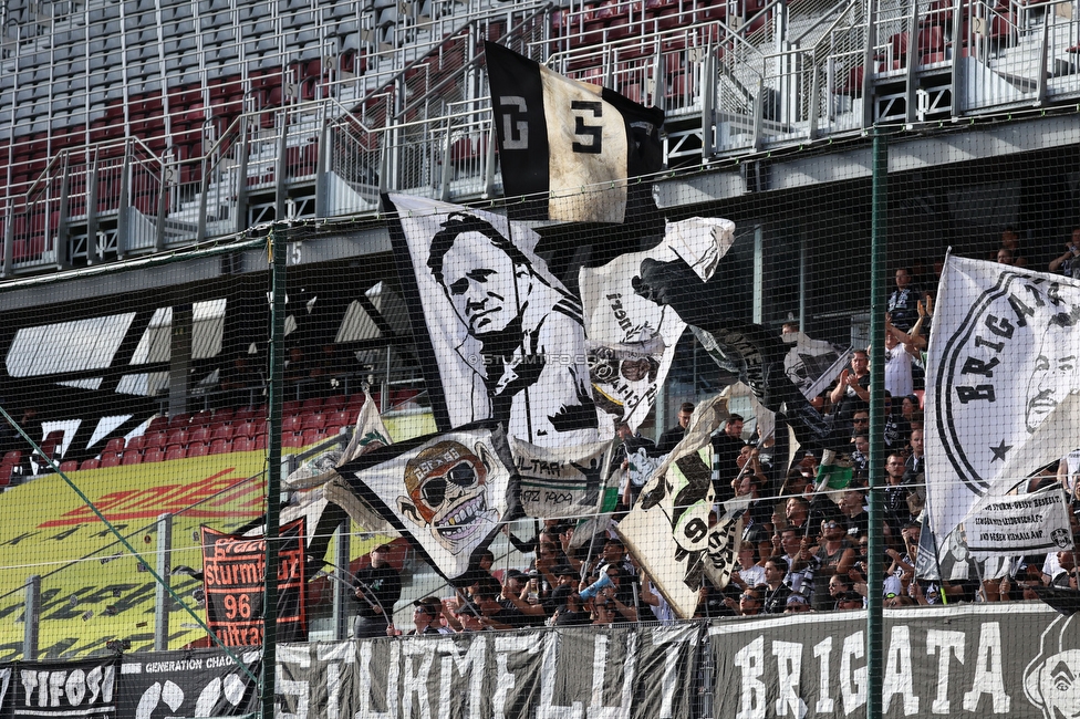 Klagenfurt - Sturm Graz
Oesterreichische Fussball Bundesliga, 8. Runde, SK Austria Klagenfurt - SK Sturm Graz, Woerthersee Stadion Wien, 11.09.2022. 

Foto zeigt Fans von Sturm
Schlüsselwörter: sturmflut