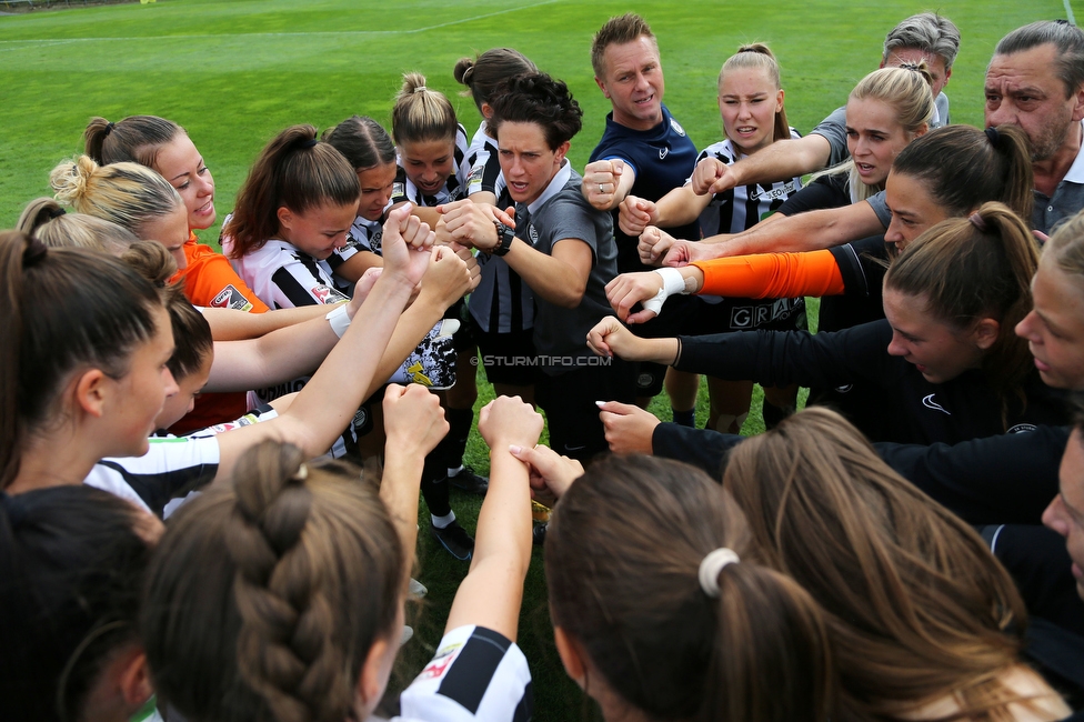 Sturm Damen - Altach/Vorderland
OEFB Frauen Bundesliga, 2. Runde, SK Sturm Graz Damen - SCR Altach / FFC Vorderland, Trainingszentrum Messendorf, 11.09.2022. 

Foto zeigt die Mannschaft der Sturm Damen
