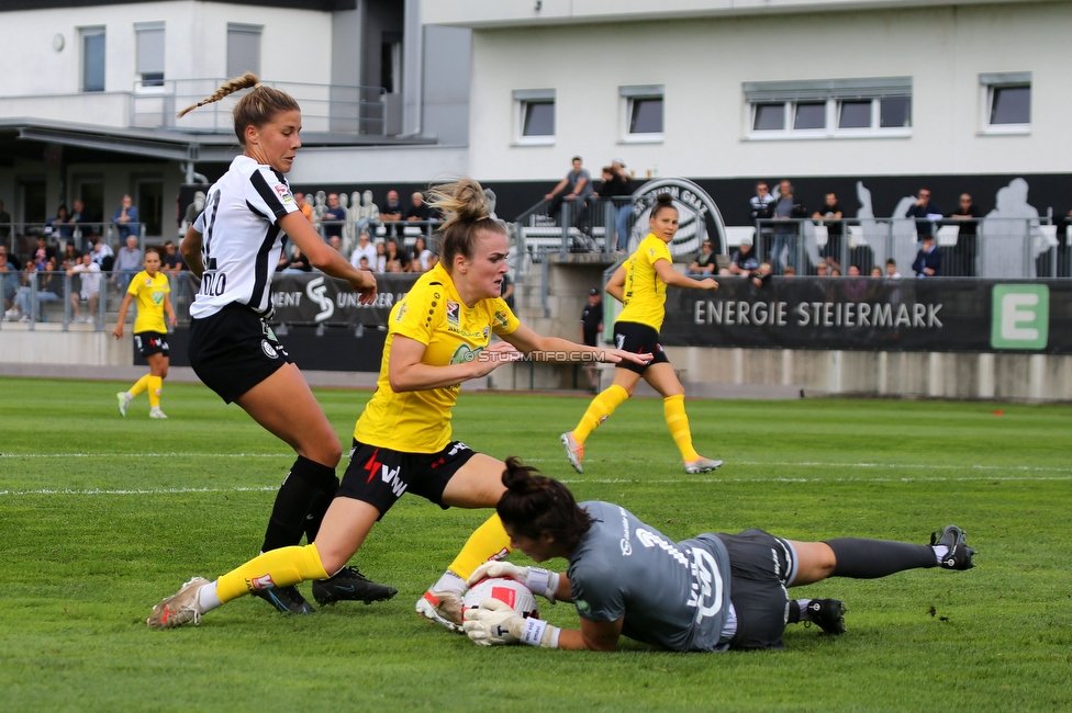 Sturm Damen - Altach/Vorderland
OEFB Frauen Bundesliga, 2. Runde, SK Sturm Graz Damen - SCR Altach / FFC Vorderland, Trainingszentrum Messendorf, 11.09.2022. 

Foto zeigt Sophia Bertolo (Sturm Damen)
