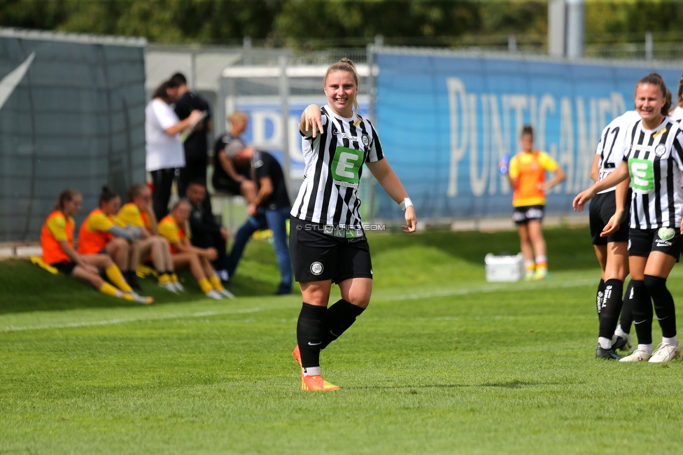 Sturm Damen - Altach/Vorderland
OEFB Frauen Bundesliga, 2. Runde, SK Sturm Graz Damen - SCR Altach / FFC Vorderland, Trainingszentrum Messendorf, 11.09.2022. 

Foto zeigt Julia Matuschewski (Sturm Damen)
