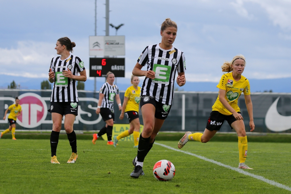 Sturm Damen - Altach/Vorderland
OEFB Frauen Bundesliga, 2. Runde, SK Sturm Graz Damen - SCR Altach / FFC Vorderland, Trainingszentrum Messendorf, 11.09.2022. 

Foto zeigt Sophia Bertolo (Sturm Damen)
