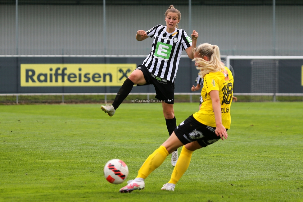 Sturm Damen - Altach/Vorderland
OEFB Frauen Bundesliga, 2. Runde, SK Sturm Graz Damen - SCR Altach / FFC Vorderland, Trainingszentrum Messendorf, 11.09.2022. 

Foto zeigt Julia Magerl (Sturm Damen)
