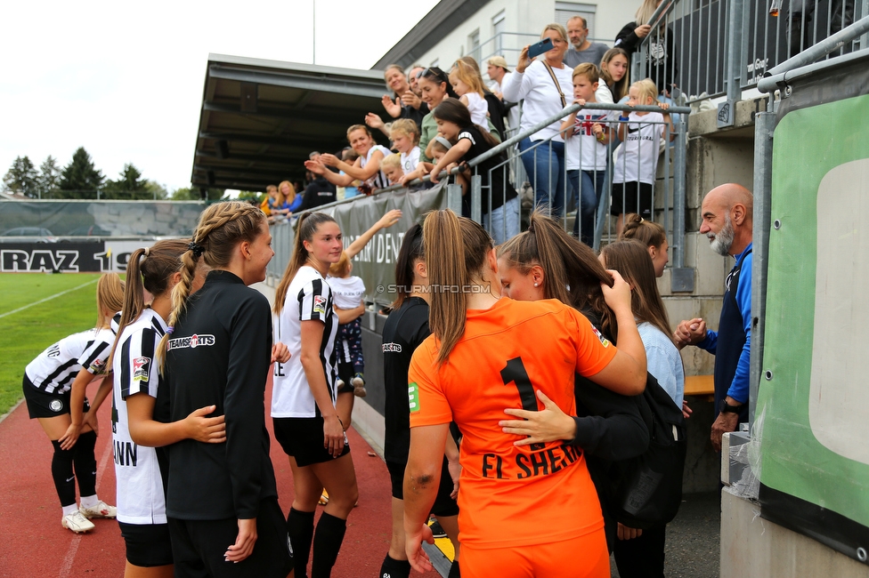 Sturm Damen - Altach/Vorderland
OEFB Frauen Bundesliga, 2. Runde, SK Sturm Graz Damen - SCR Altach / FFC Vorderland, Trainingszentrum Messendorf, 11.09.2022. 

Foto zeigt die Mannschaft der Sturm Damen
