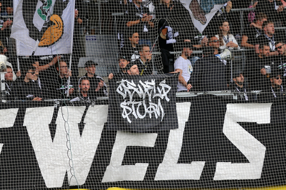 Sturm Graz - Austria Lustenau
Oesterreichische Fussball Bundesliga, 9. Runde, SK Sturm Graz - SC Austria Lustenau, Stadion Liebenau Graz, 18.09.2022. 

Foto zeigt Fans von Sturm
Schlüsselwörter: jewels