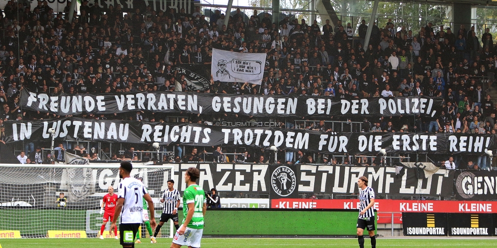 Sturm Graz - Austria Lustenau
Oesterreichische Fussball Bundesliga, 9. Runde, SK Sturm Graz - Austria Lustenau, Stadion Liebenau Graz, 18.09.2022. 

Foto zeigt Fans von Sturm mit einem Spruchband
