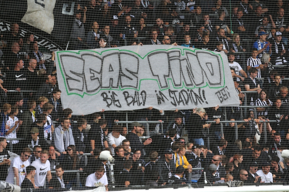 Sturm Graz - Austria Lustenau
Oesterreichische Fussball Bundesliga, 9. Runde, SK Sturm Graz - SC Austria Lustenau, Stadion Liebenau Graz, 18.09.2022. 

Foto zeigt Fans von Sturm mit einem Spruchband
Schlüsselwörter: baby sturmflut