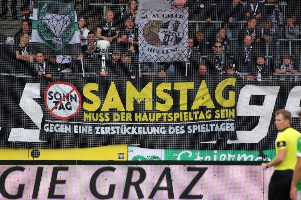 Sturm Graz - Austria Lustenau
Oesterreichische Fussball Bundesliga, 9. Runde, SK Sturm Graz - SC Austria Lustenau, Stadion Liebenau Graz, 18.09.2022. 

Foto zeigt Fans von Sturm mit einem Spruchband
Schlüsselwörter: samstag