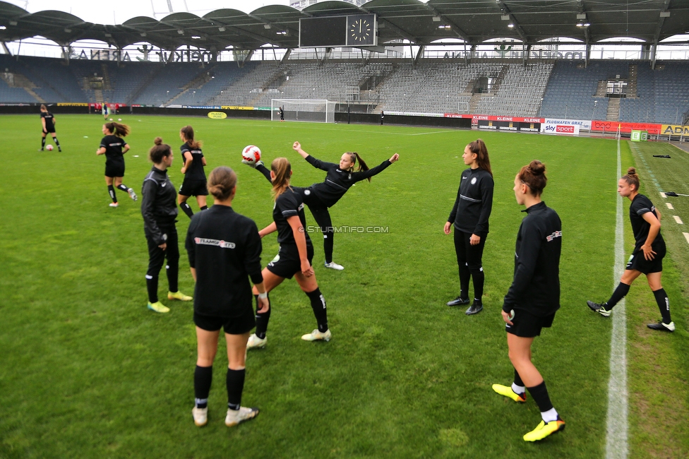 Sturm Damen - Austria Wien
OEFB Frauen Bundesliga, 4. Runde, SK Sturm Graz Damen - FK Austria Wien, Stadion Liebenau Graz, 25.09.2022. 

Foto zeigt die Mannschaft der Sturm Damen
