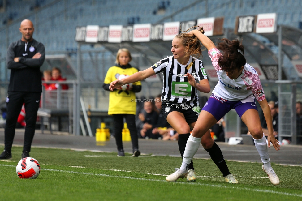 Sturm Damen - Austria Wien
OEFB Frauen Bundesliga, 4. Runde, SK Sturm Graz Damen - FK Austria Wien, Stadion Liebenau Graz, 25.09.2022. 

Foto zeigt Anna Maria Wirnsberger (Sturm Damen)
