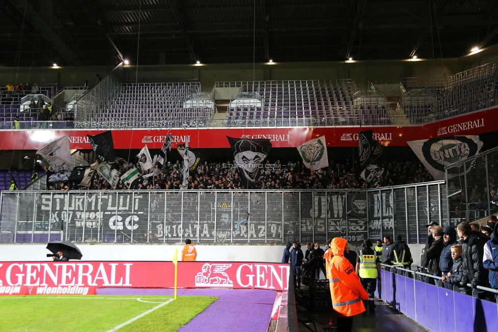 Austria Wien - Sturm Graz
Oesterreichische Fussball Bundesliga, 10. Runde, FK Austria Wien - SK Sturm Graz, Generali-Arena Wien, 02.10.2022. 

Foto zeigt Fans von Sturm
