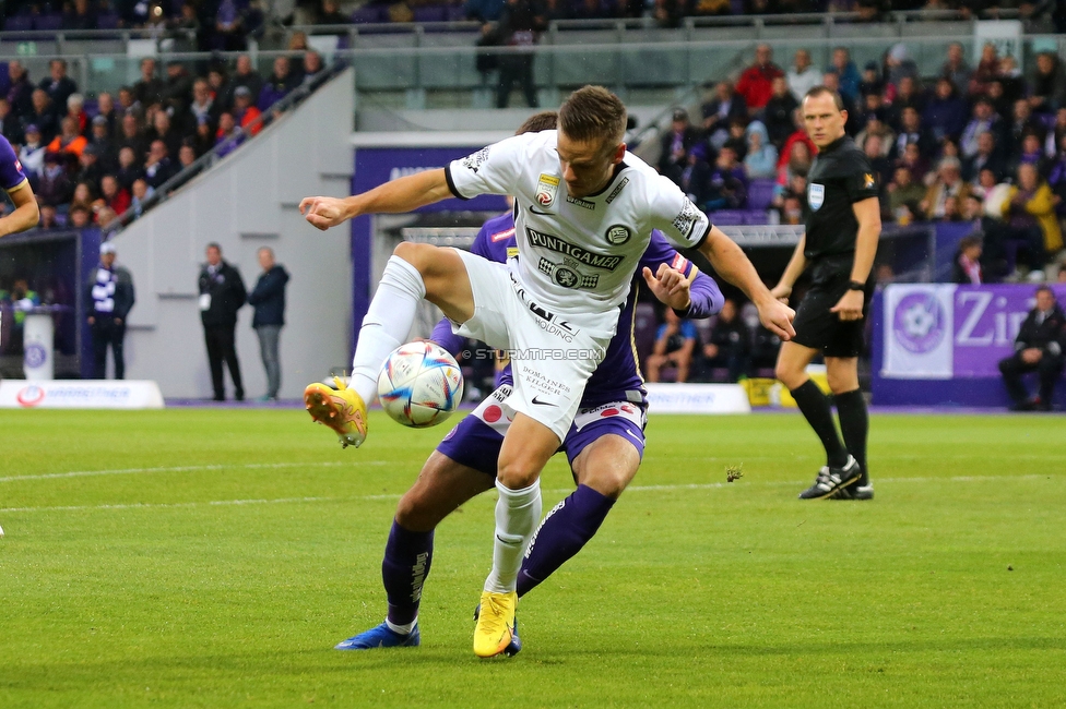 Austria Wien - Sturm Graz
Oesterreichische Fussball Bundesliga, 10. Runde, FK Austria Wien - SK Sturm Graz, Generali-Arena Wien, 02.10.2022. 

Foto zeigt Tomi Horvat (Sturm)
