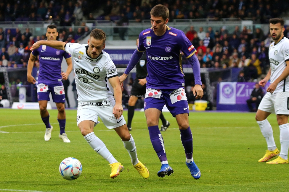 Austria Wien - Sturm Graz
Oesterreichische Fussball Bundesliga, 10. Runde, FK Austria Wien - SK Sturm Graz, Generali-Arena Wien, 02.10.2022. 

Foto zeigt Tomi Horvat (Sturm)
