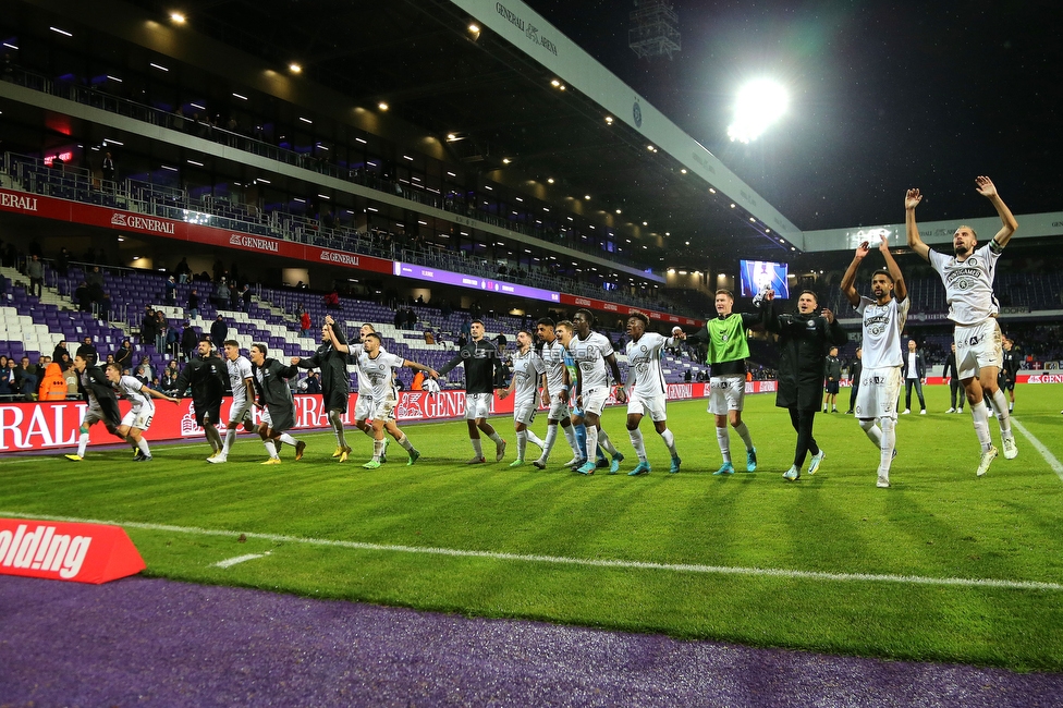 Austria Wien - Sturm Graz
Oesterreichische Fussball Bundesliga, 10. Runde, FK Austria Wien - SK Sturm Graz, Generali-Arena Wien, 02.10.2022. 

Foto zeigt die Mannschaft von Sturm
