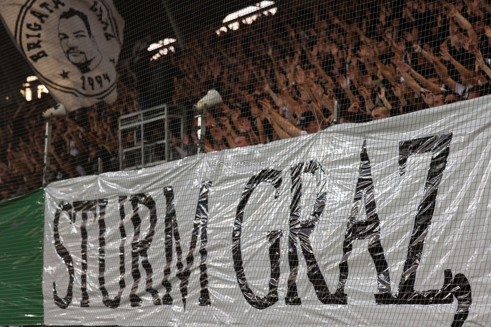 Sturm Graz - Lazio
UEFA Europa League Gruppenphase 3. Spieltag, SK Sturm Graz - SS Lazio, Stadion Liebenau Graz, 06.10.2022. 

Foto zeigt Fans von Sturm mit einer Choreografie
