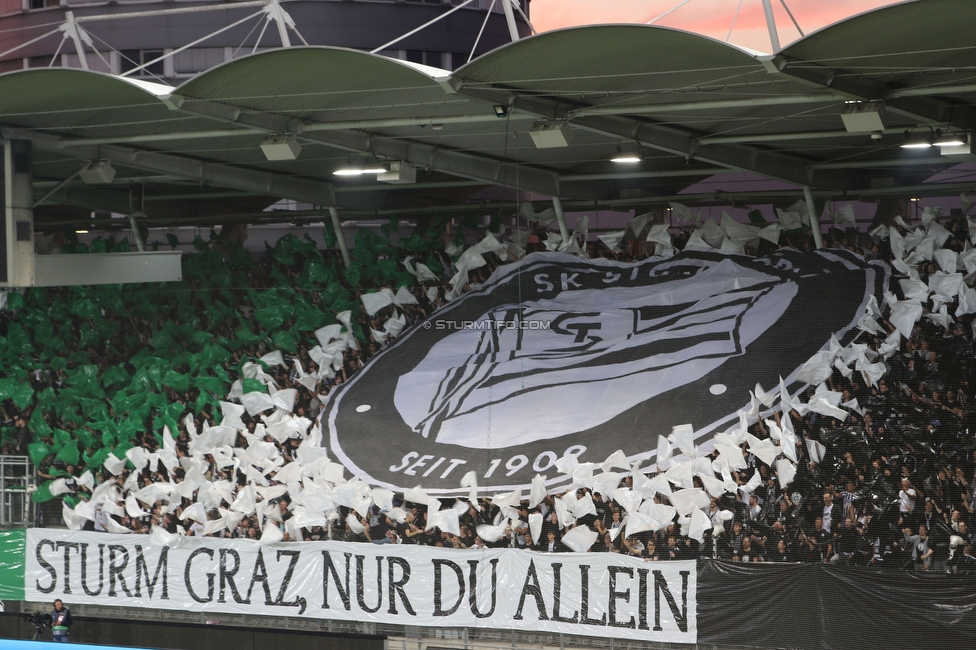 Sturm Graz - Lazio
UEFA Europa League Gruppenphase 3. Spieltag, SK Sturm Graz - SS Lazio, Stadion Liebenau Graz, 06.10.2022. 

Foto zeigt Fans von Sturm mit einer Choreografie
