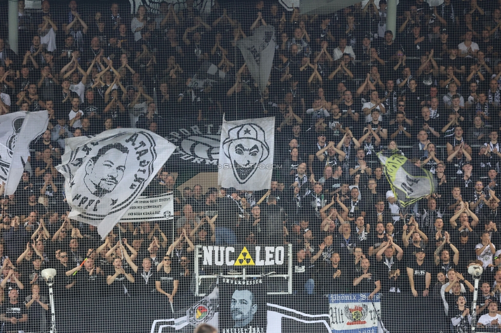 Sturm Graz - Lazio
UEFA Europa League Gruppenphase 3. Spieltag, SK Sturm Graz - SS Lazio, Stadion Liebenau Graz, 06.10.2022. 

Foto zeigt Fans von Sturm
Schlüsselwörter: brigata vorsaenger