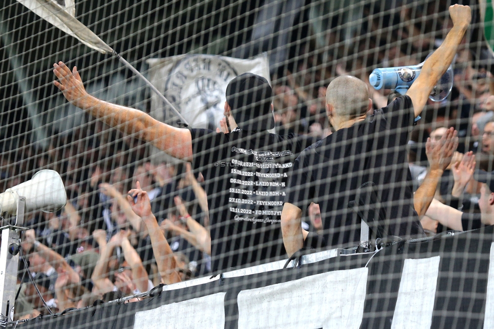 Sturm Graz - Lazio
UEFA Europa League Gruppenphase 3. Spieltag, SK Sturm Graz - SS Lazio, Stadion Liebenau Graz, 06.10.2022. 

Foto zeigt Fans von Sturm
Schlüsselwörter: sturmflut