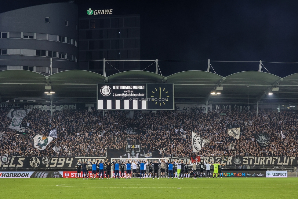 Sturm Graz - Lazio
UEFA Europa League Gruppenphase 3. Spieltag, SK Sturm Graz - SS Lazio, Stadion Liebenau Graz, 06.10.2022. 

Foto zeigt Fans von Sturm und die Mannschaft von Sturm
