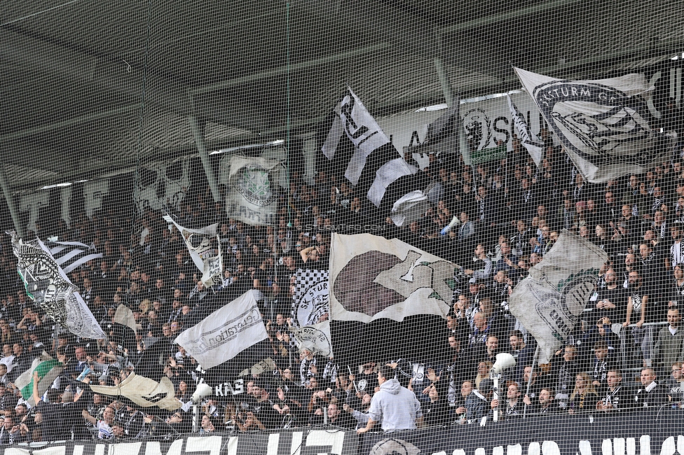 Sturm Graz - Tirol
Oesterreichische Fussball Bundesliga, 11. Runde, SK Sturm Graz - WSG Tirol, Stadion Liebenau Graz, 09.10.2022. 

Foto zeigt Fans von Sturm
Schlüsselwörter: sturmflut