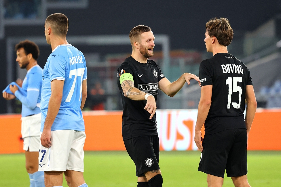 Lazio - Sturm Graz
UEFA Europa League Gruppenphase 4. Spieltag, SS Lazio - SK Sturm Graz, Stadio Olimpico Rom, 13.10.2022. 

Foto zeigt Jakob Jantscher (Sturm) und William Boeving (Sturm)
