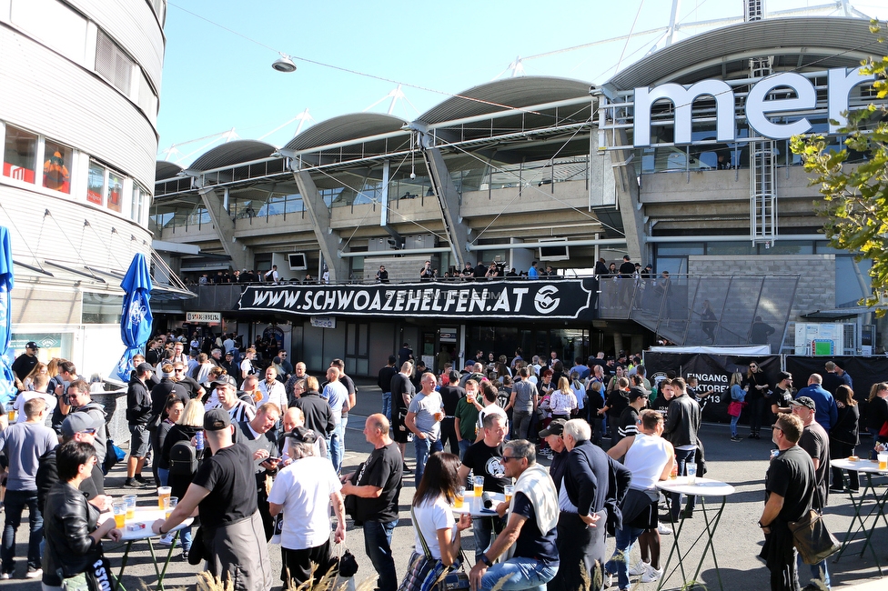 Sturm Graz - Wolfsberg
Oesterreichische Fussball Bundesliga, 12. Runde, SK Sturm Graz - Wolfsberger AC, Stadion Liebenau Graz, 16.10.2022. 

Foto zeigt den Nordkurvenbalkon mit einem Spruchband
