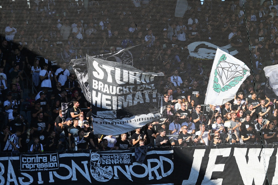 Sturm Graz - Wolfsberg
Oesterreichische Fussball Bundesliga, 12. Runde, SK Sturm Graz - Wolfsberger AC, Stadion Liebenau Graz, 16.10.2022. 

Foto zeigt Fans von Sturm
Schlüsselwörter: bastion jewels