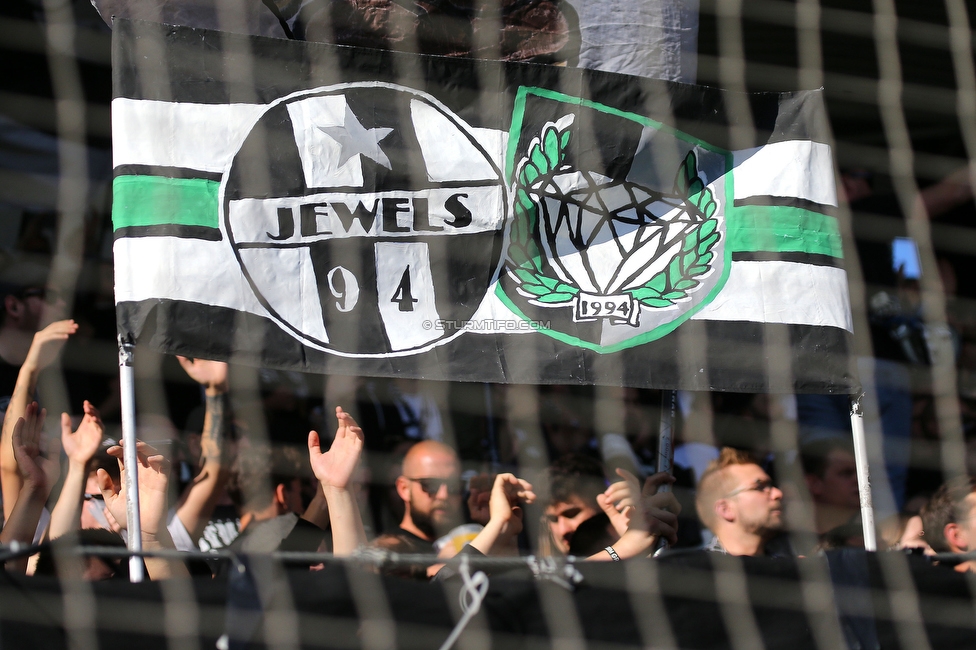 Sturm Graz - Wolfsberg
Oesterreichische Fussball Bundesliga, 12. Runde, SK Sturm Graz - Wolfsberger AC, Stadion Liebenau Graz, 16.10.2022. 

Foto zeigt Fans von Sturm
Schlüsselwörter: jewels