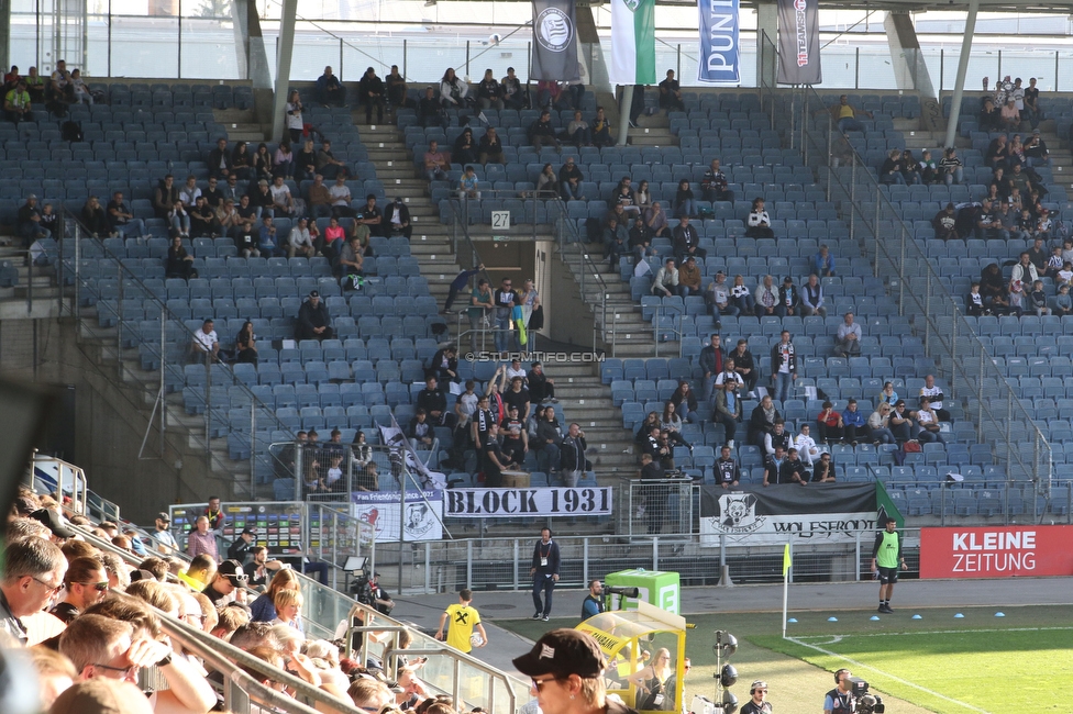 Sturm Graz - Wolfsberg
Oesterreichische Fussball Bundesliga, 12. Runde, SK Sturm Graz - Wolfsberger AC, Stadion Liebenau Graz, 16.10.2022. 

Foto zeigt Fans von Wolfsberg
