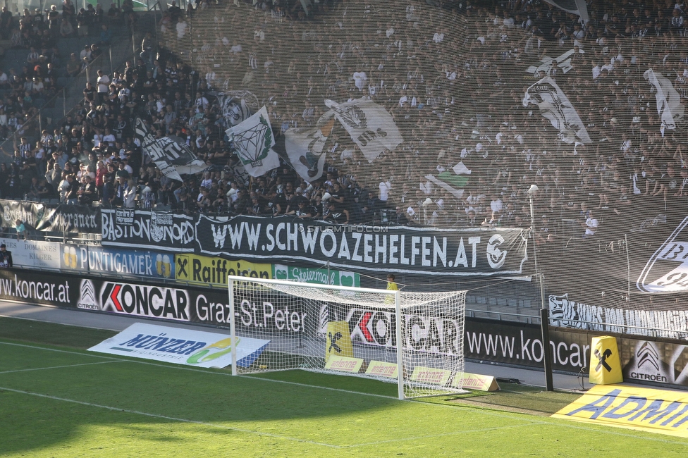 Sturm Graz - Wolfsberg
Oesterreichische Fussball Bundesliga, 12. Runde, SK Sturm Graz - Wolfsberger AC, Stadion Liebenau Graz, 16.10.2022. 

Foto zeigt Fans von Sturm
Schlüsselwörter: schwoazehelfen