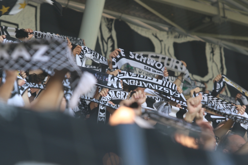 Sturm Graz - Wolfsberg
Oesterreichische Fussball Bundesliga, 12. Runde, SK Sturm Graz - Wolfsberger AC, Stadion Liebenau Graz, 16.10.2022. 

Foto zeigt Fans von Sturm
Schlüsselwörter: schals