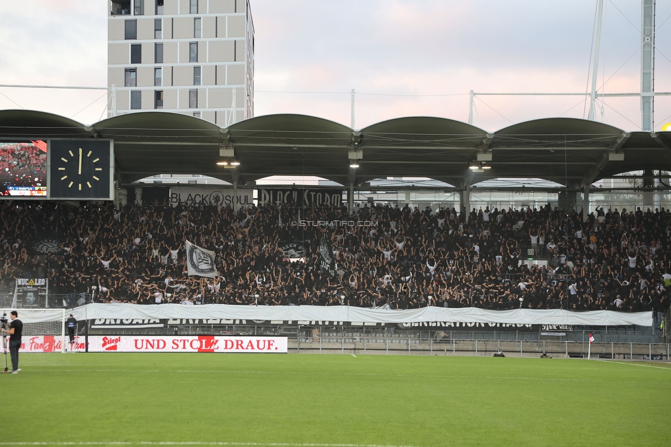 GAK - Sturm Graz
OEFB Cup, 3. Runde, Grazer AK 1902 - SK Sturm Graz, Stadion Liebenau Graz, 19.10.2022. 

Foto zeigt Fans von Sturm mit einer Choreografie
